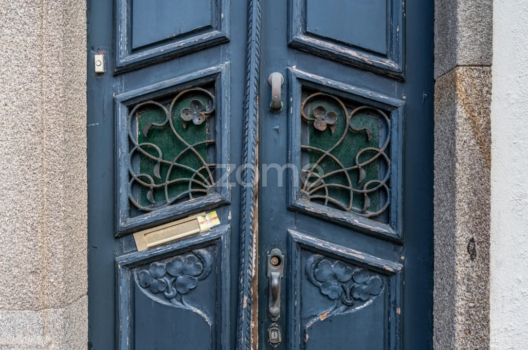 Prédio para Venda em Espinho Foto 16