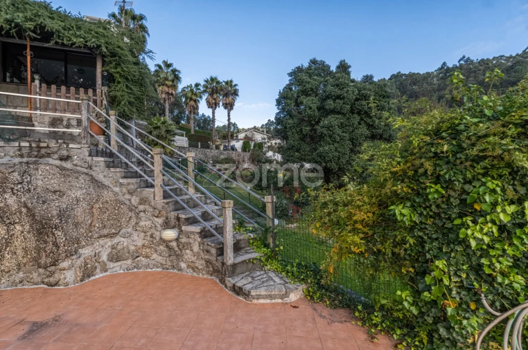 Moradia T3 para Venda em Braga (Maximinos, Sé e Cividade) Foto 65