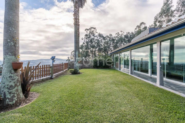 Moradia T3 para Venda em Braga (Maximinos, Sé e Cividade) Foto 70