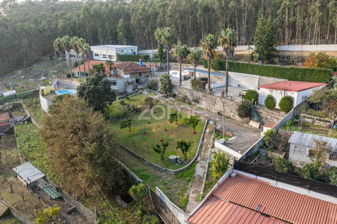 Moradia T3 para Venda em Braga (Maximinos, Sé e Cividade) Foto 9