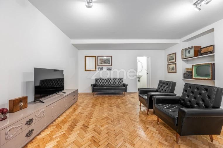 Negócio para Venda em Cedofeita, Santo Ildefonso, Sé, Miragaia, São Nicolau e Vitória