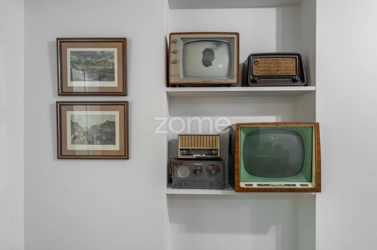 Negócio para Venda em Cedofeita, Santo Ildefonso, Sé, Miragaia, São Nicolau e Vitória Foto 3