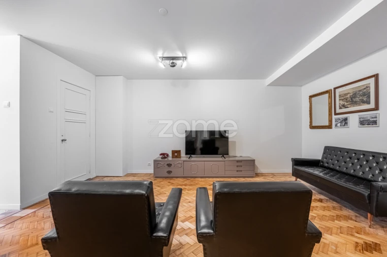 Negócio para Venda em Cedofeita, Santo Ildefonso, Sé, Miragaia, São Nicolau e Vitória Foto 13