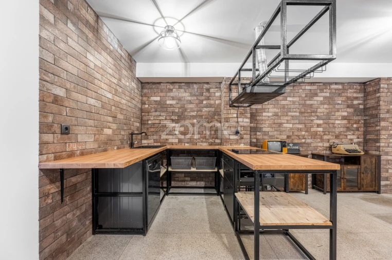 Negócio para Venda em Cedofeita, Santo Ildefonso, Sé, Miragaia, São Nicolau e Vitória Foto 7