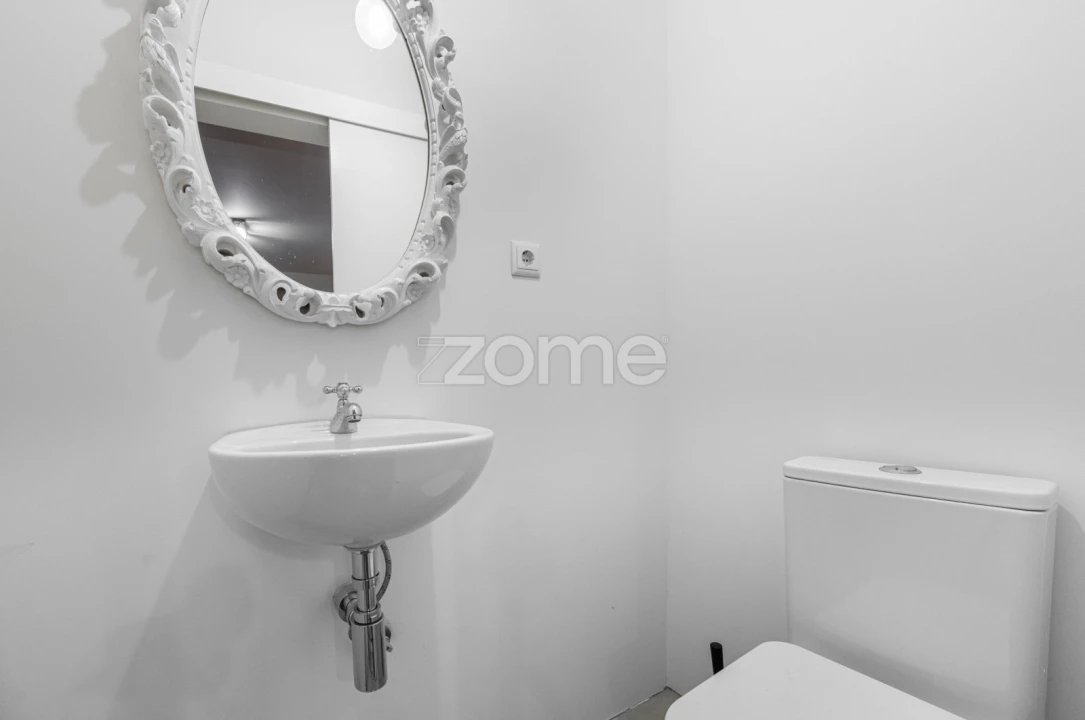 Negócio para Venda em Cedofeita, Santo Ildefonso, Sé, Miragaia, São Nicolau e Vitória Foto 10