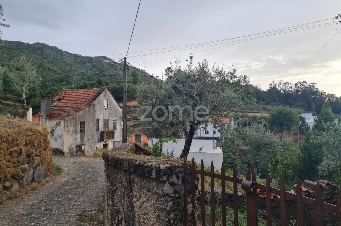 Moradia T3 para Venda em Aldeias e Mangualde da Serra Foto 8