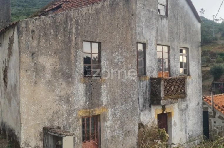 Moradia T3 para Venda em Aldeias e Mangualde da Serra Foto 3