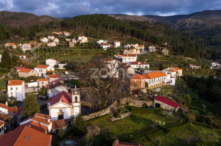 Moradia T3 para Venda em Aldeias e Mangualde da Serra Foto 14