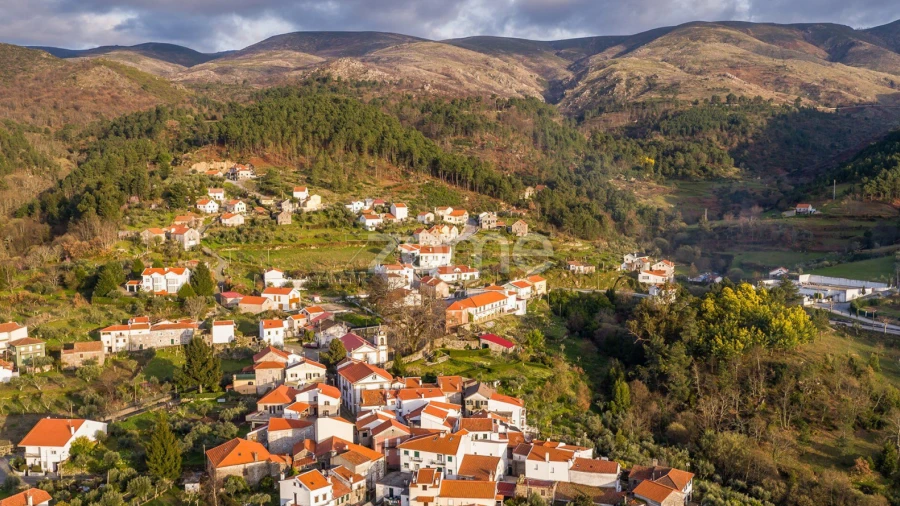 Moradia T3 para Venda em Aldeias e Mangualde da Serra