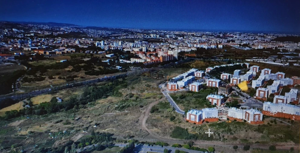 Negócio para Venda em Carnaxide e Queijas Foto 2