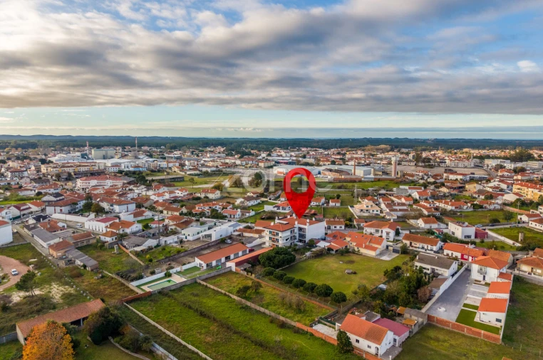 Apartamento T3 para Venda em Marinha Grande Foto 50