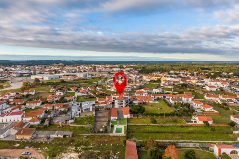 Apartamento T3 para Venda em Marinha Grande Foto 51
