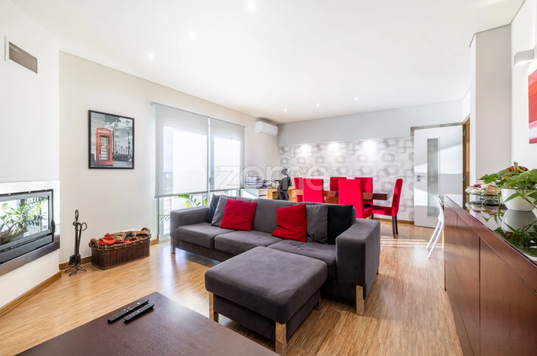 Apartamento T3 para Venda em Marinha Grande Foto 1