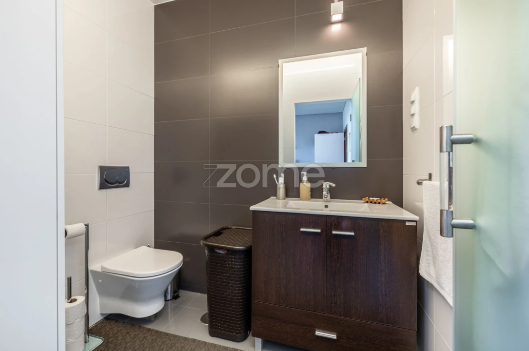 Apartamento T3 para Venda em Marinha Grande Foto 25