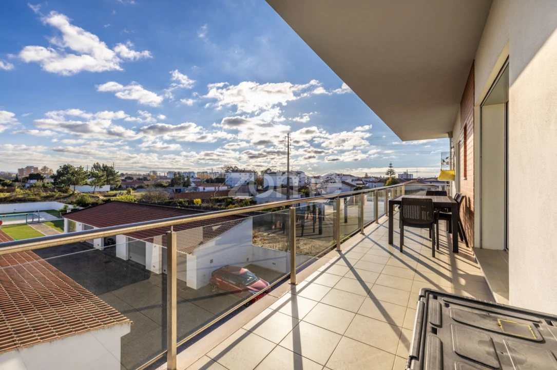 Apartamento T3 para Venda em Marinha Grande Foto 16