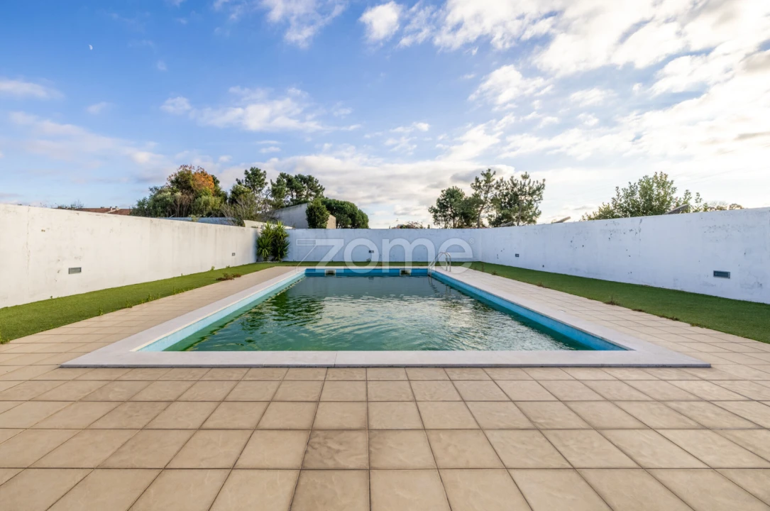 Apartamento T3 para Venda em Marinha Grande Foto 5