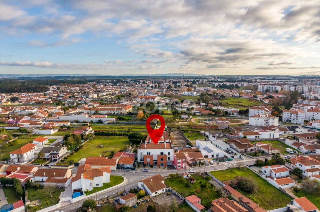 Apartamento T3 para Venda em Marinha Grande Foto 47