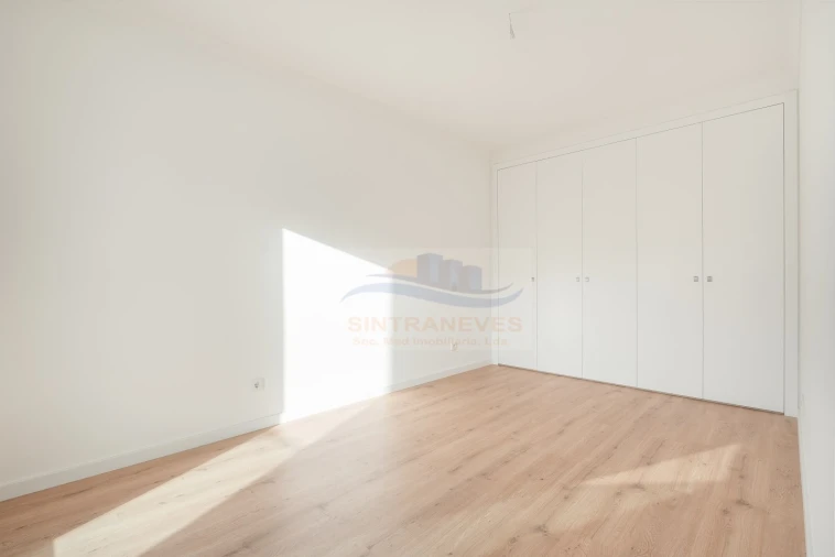 Apartamento T3 para Venda em Mina de Água Foto 32