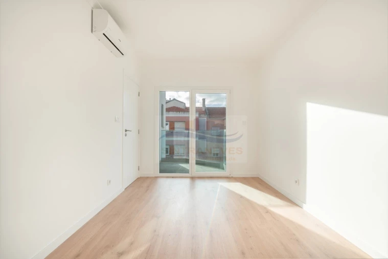 Apartamento T3 para Venda em Mina de Água Foto 35