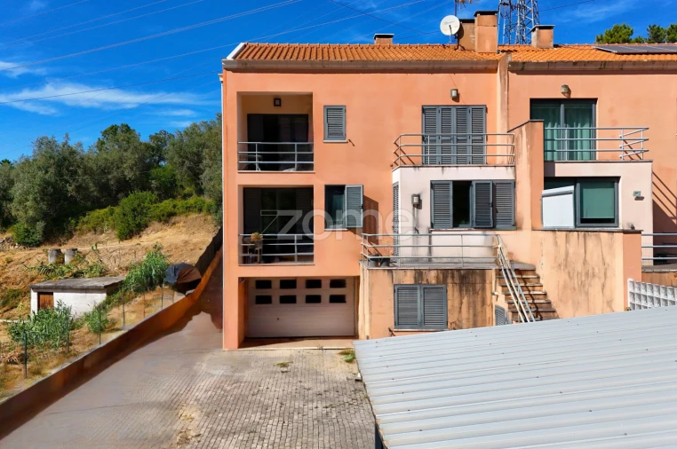 Moradia T3 para Venda em Santa Clara e Castelo Viegas Foto 40