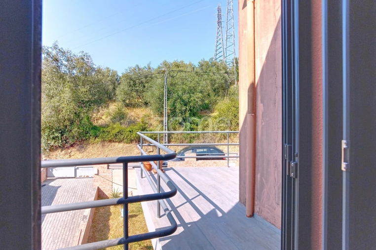 Moradia T3 para Venda em Santa Clara e Castelo Viegas Foto 27