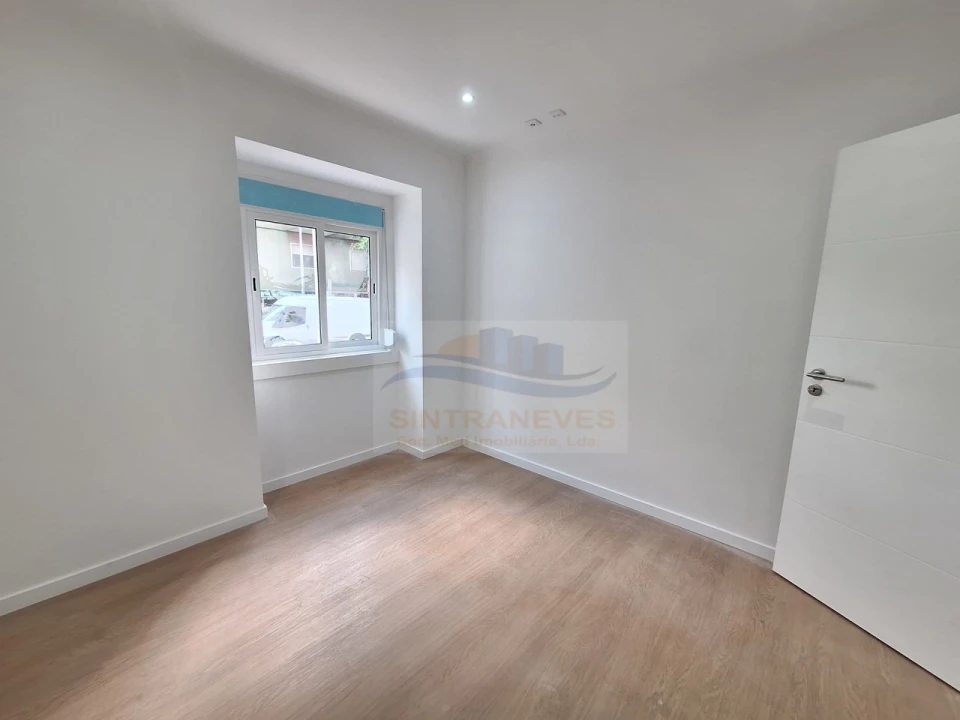 Apartamento T2 para Venda em Mina de Água Foto 12