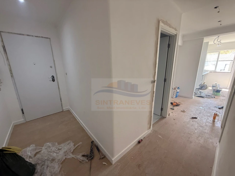 Apartamento T3 para Venda em Falagueira-Venda Nova Foto 1