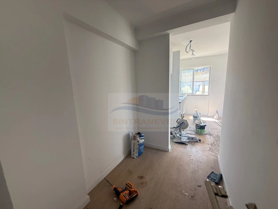 Apartamento T3 para Venda em Falagueira-Venda Nova Foto 7