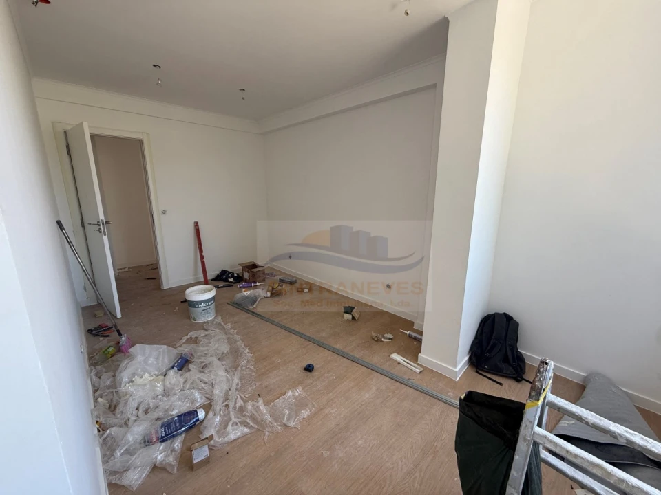 Apartamento T3 para Venda em Falagueira-Venda Nova Foto 8
