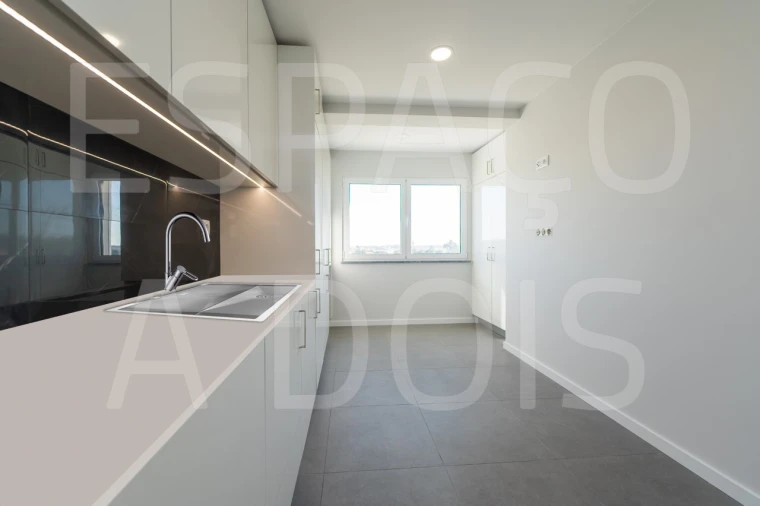 Apartamento T3 para Venda em Canha Foto 15