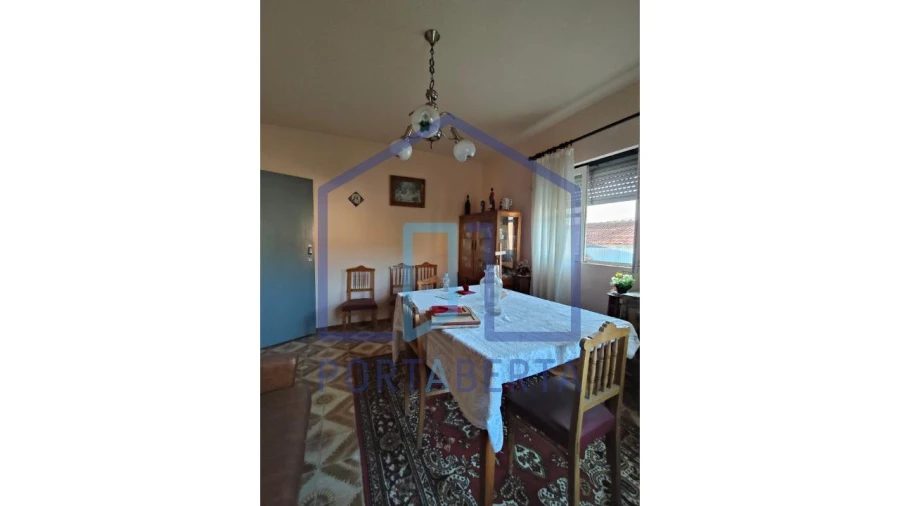 Moradia T3 para Venda em Aguas Frias Foto 3