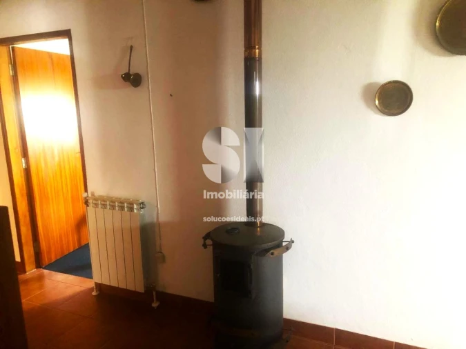 Moradia T3 para Venda em Alijo Foto 22