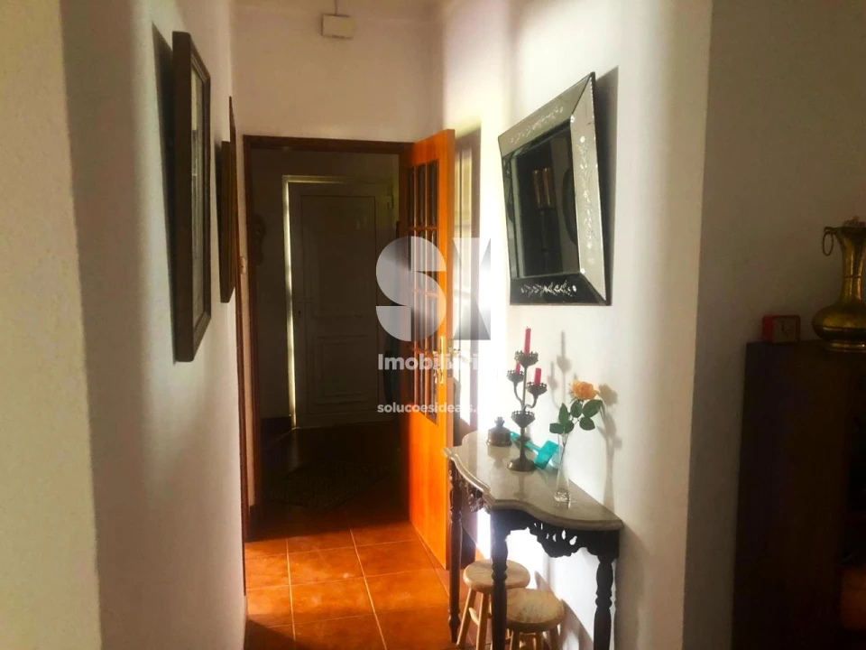 Moradia T3 para Venda em Alijo Foto 12