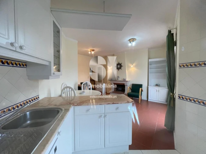 Apartamento T2 para Venda em Buarcos Foto 4