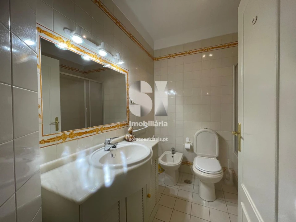 Apartamento T2 para Venda em Buarcos Foto 10