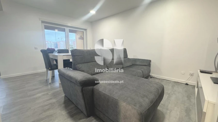 Apartamento T2 para Venda em Buarcos Foto 2