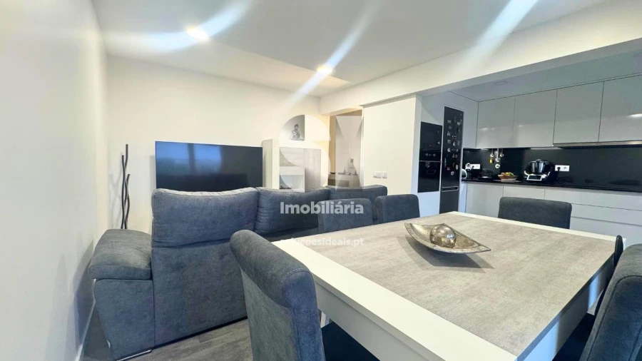 Apartamento T2 para Venda em Buarcos Foto 9