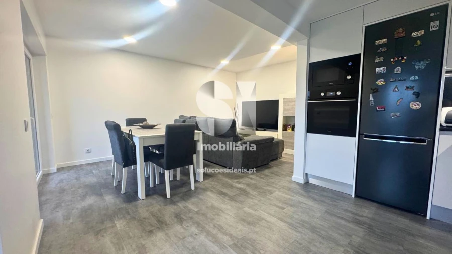 Apartamento T2 para Venda em Buarcos Foto 10