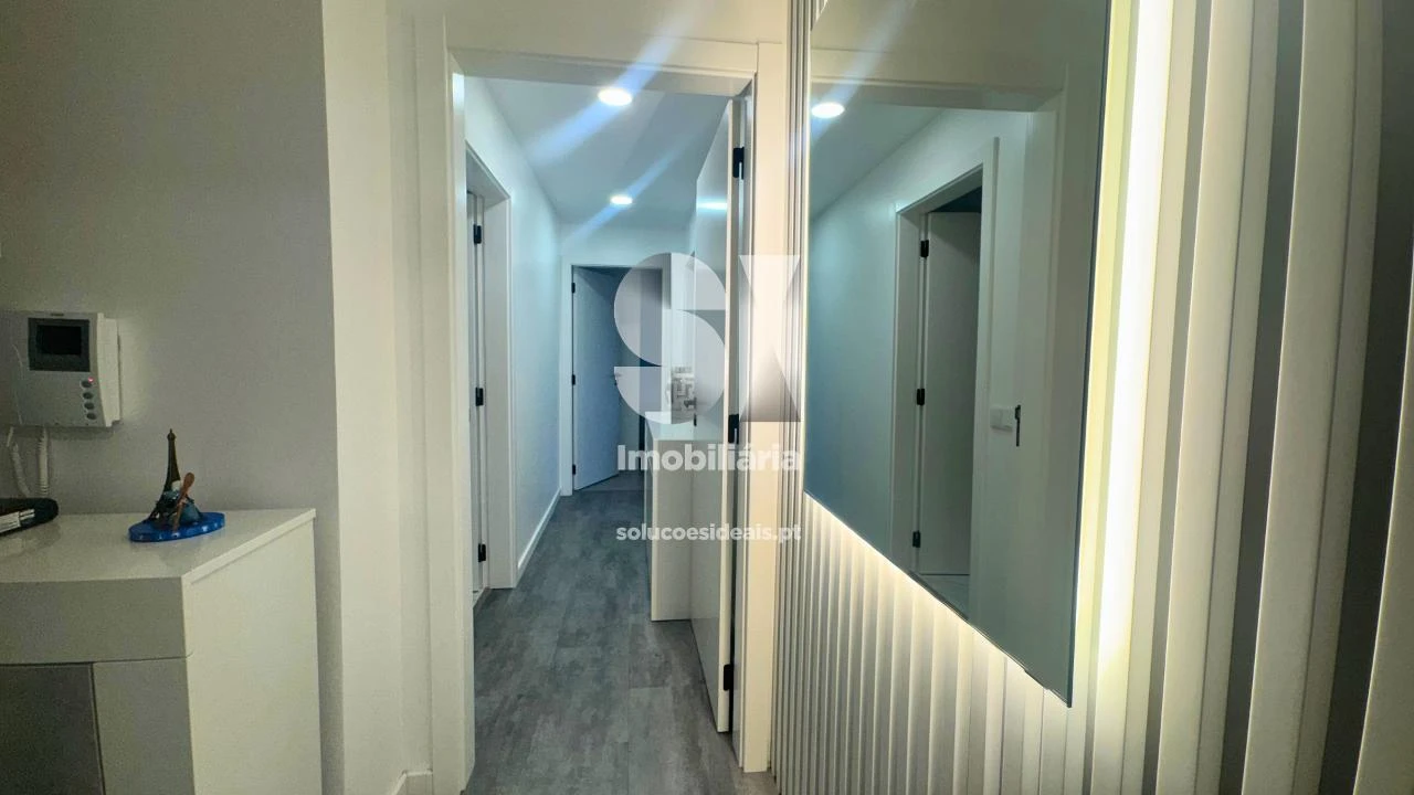 Apartamento T2 para Venda em Buarcos Foto 12