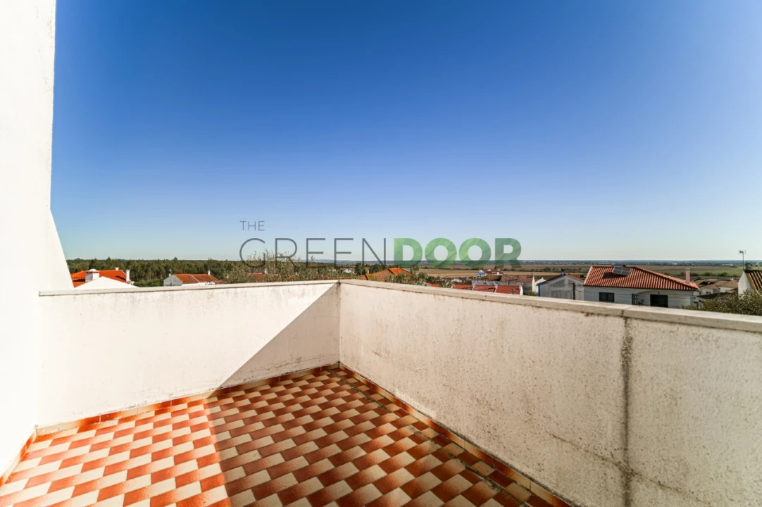 Moradia T5 para Venda em Aveiras de Baixo Foto 21