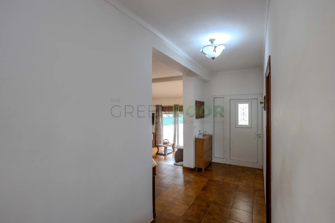 Moradia T5 para Venda em Aveiras de Baixo Foto 19