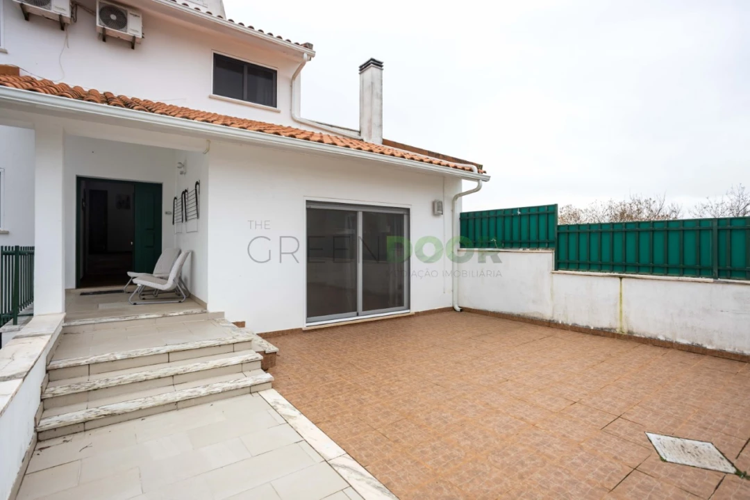 Moradia T5 para Venda em Aveiras de Baixo Foto 64