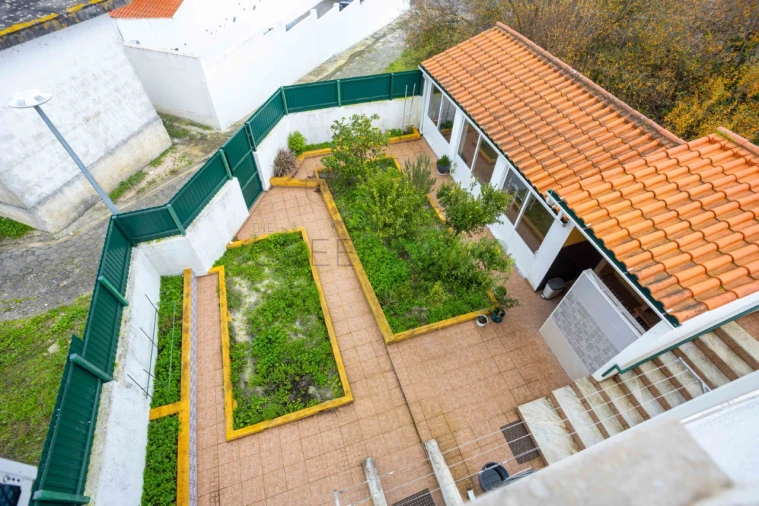 Moradia T5 para Venda em Aveiras de Baixo Foto 1