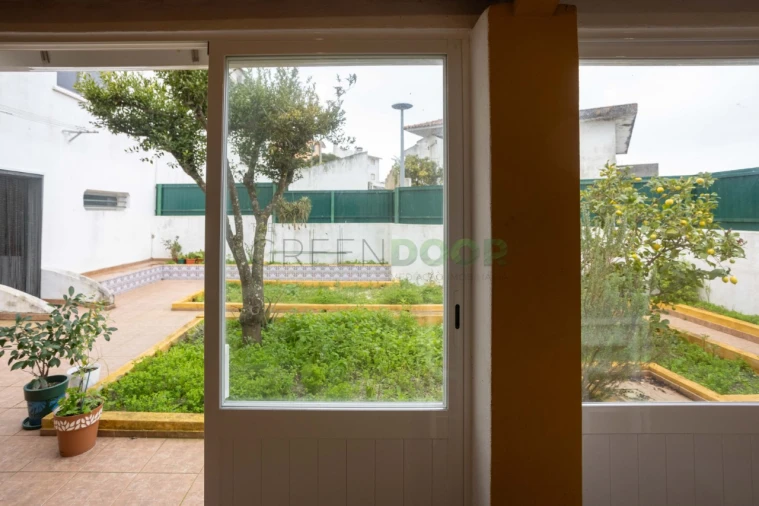 Moradia T5 para Venda em Aveiras de Baixo Foto 55