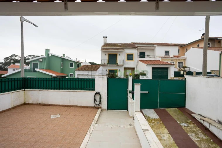 Moradia T5 para Venda em Aveiras de Baixo Foto 62