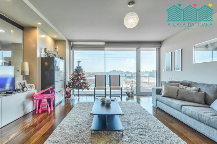 Apartamento T3 para Arrendamento em Glória e Vera Cruz Foto 1