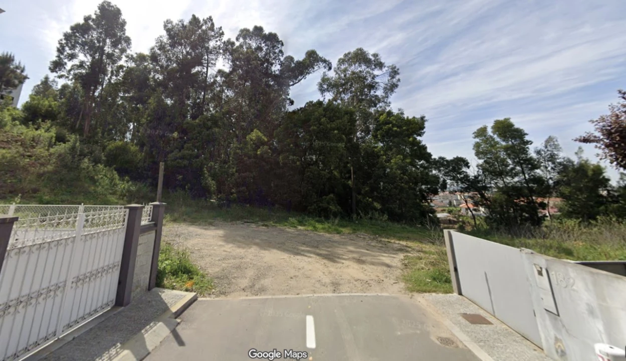 Terreno para Venda em Gondomar (São Cosme), Valbom e Jovim Foto 2