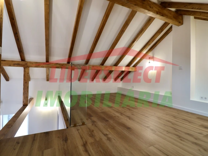 Moradia T1 para Venda em Silveira Foto 20