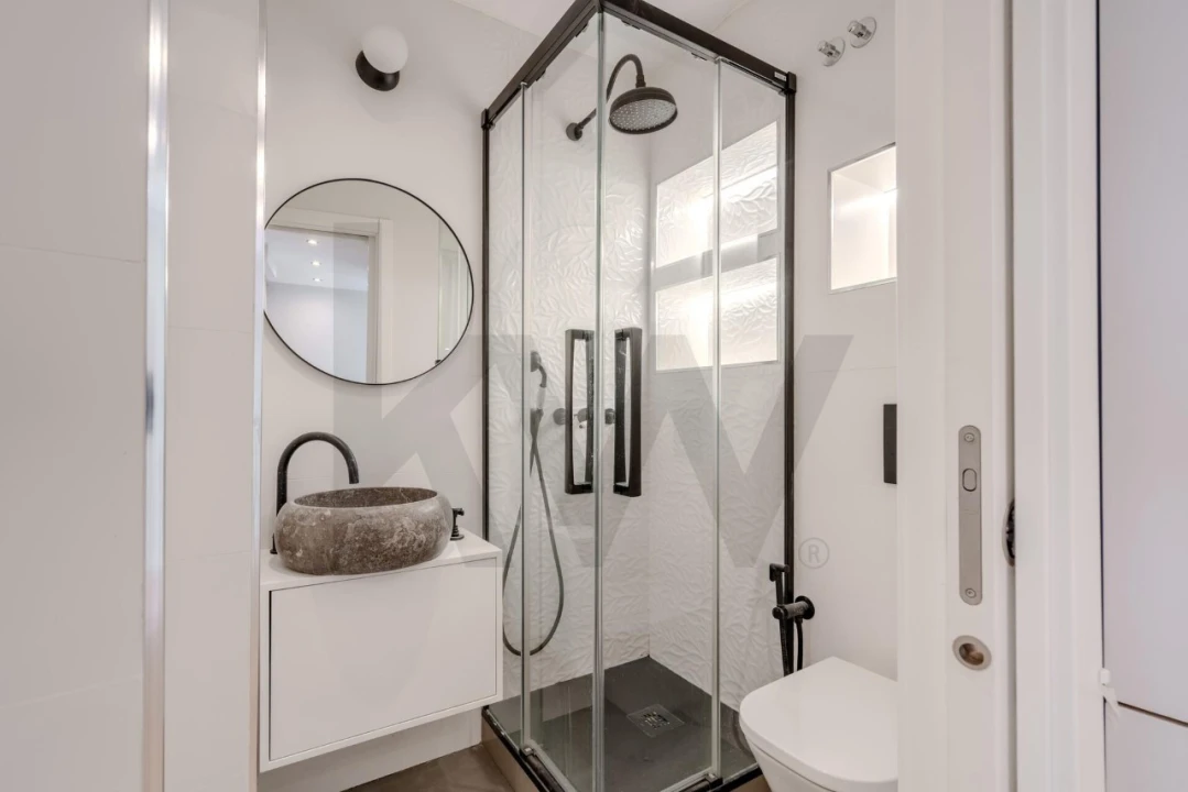 Apartamento T1 para Venda em Santa Maria Maior Foto 10