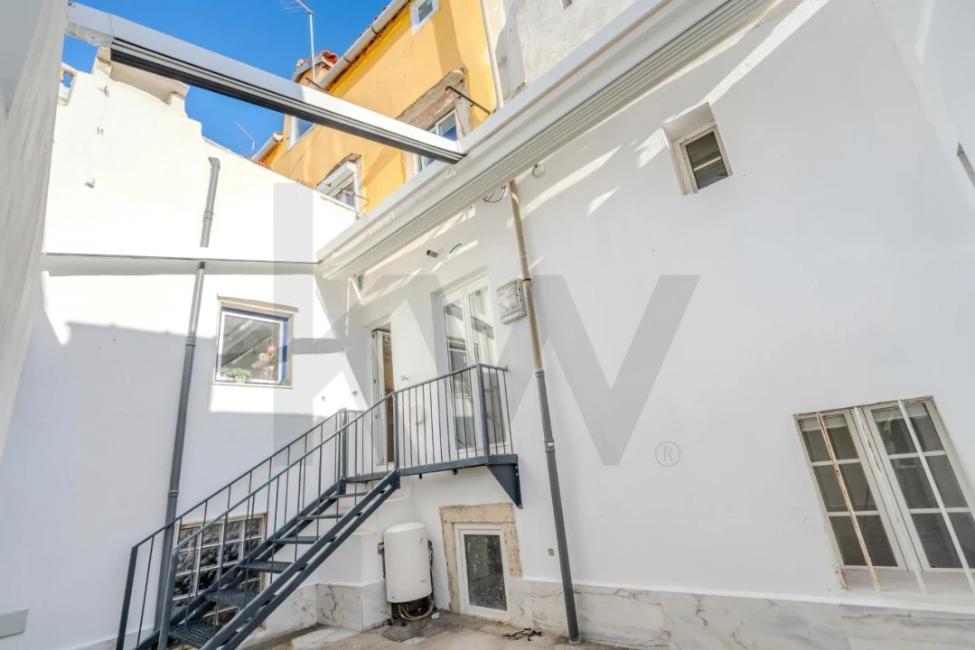 Apartamento T1 para Venda em Santa Maria Maior Foto 19